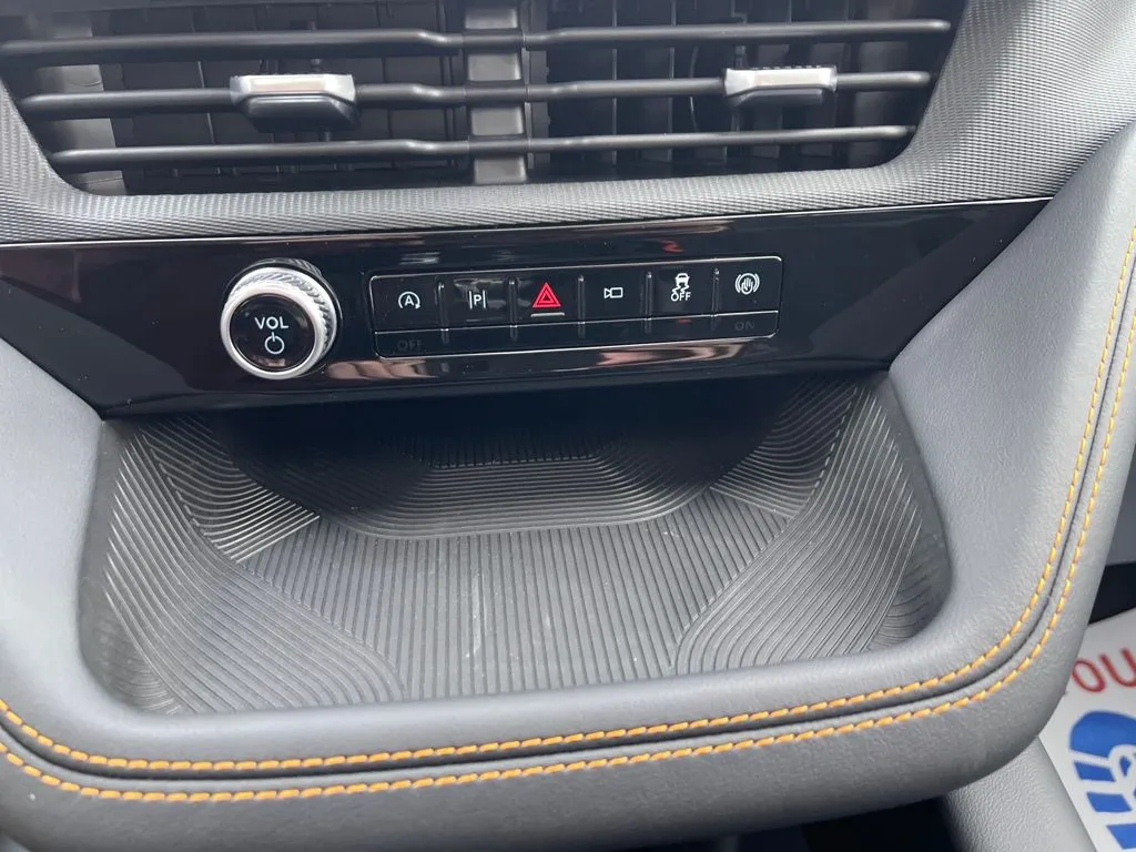 2026 Ford Explorer Tremor - Photo 36