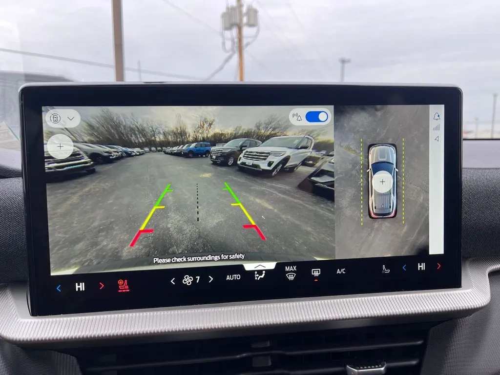 2026 Ford Explorer Tremor - Photo 38