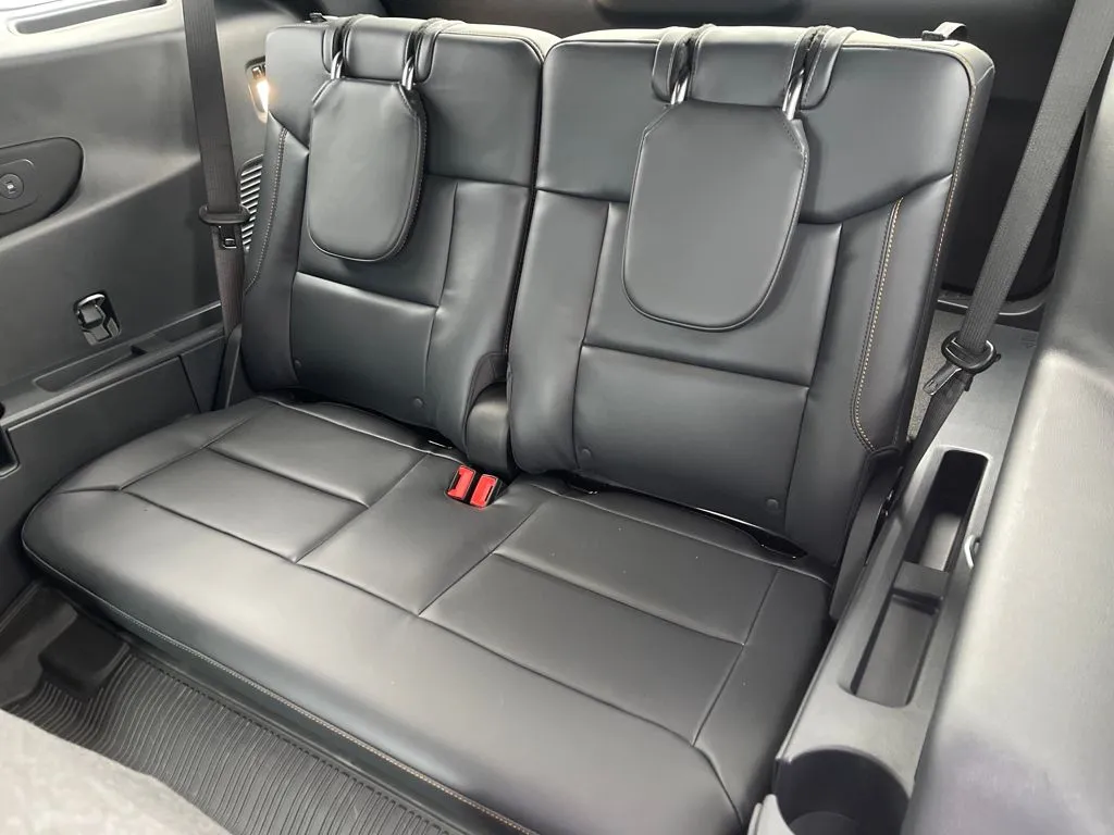 2026 Ford Explorer Tremor - Photo 28