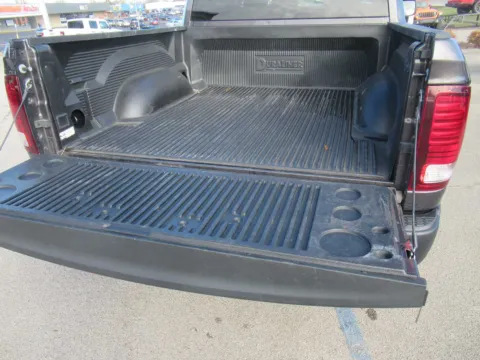 More photos of 2024 Ram 1500 Classic Warlock at Farris Motor - Jefferson City, TN