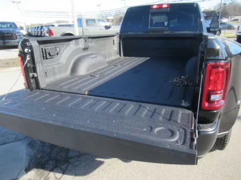 More photos of 2026 Ram 3500 Tradesman at Farris Motor Company - Jefferson City, TN