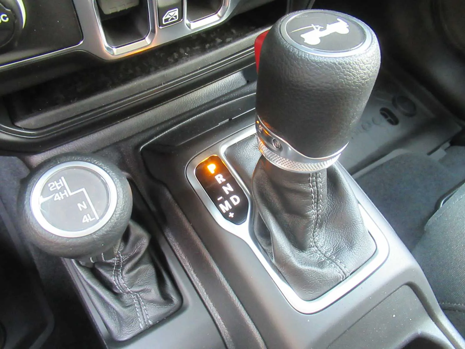 2026 Jeep Wrangler 4-Door Sport - Photo 35
