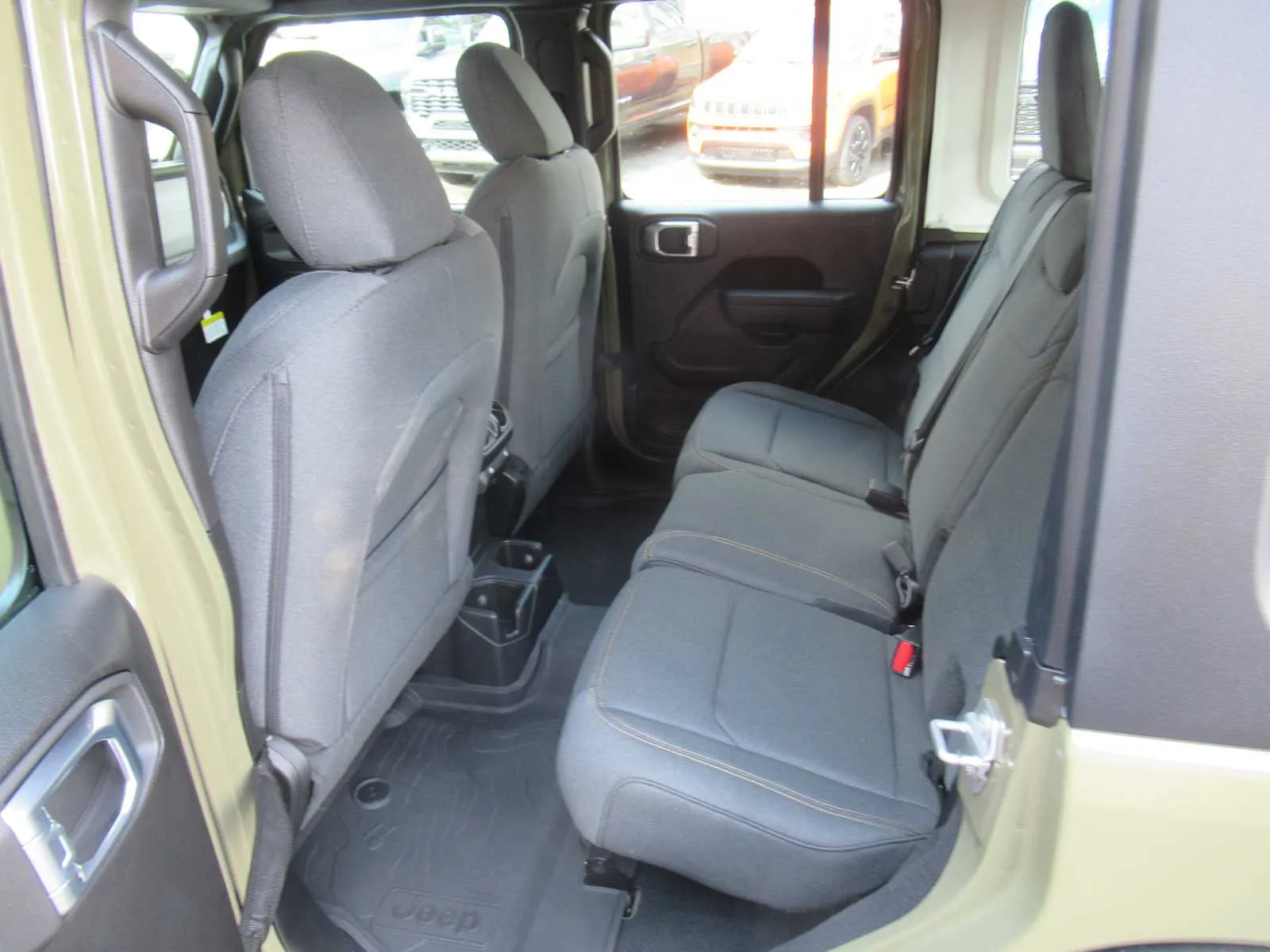 2026 Jeep Wrangler 4-Door Sport - Photo 38