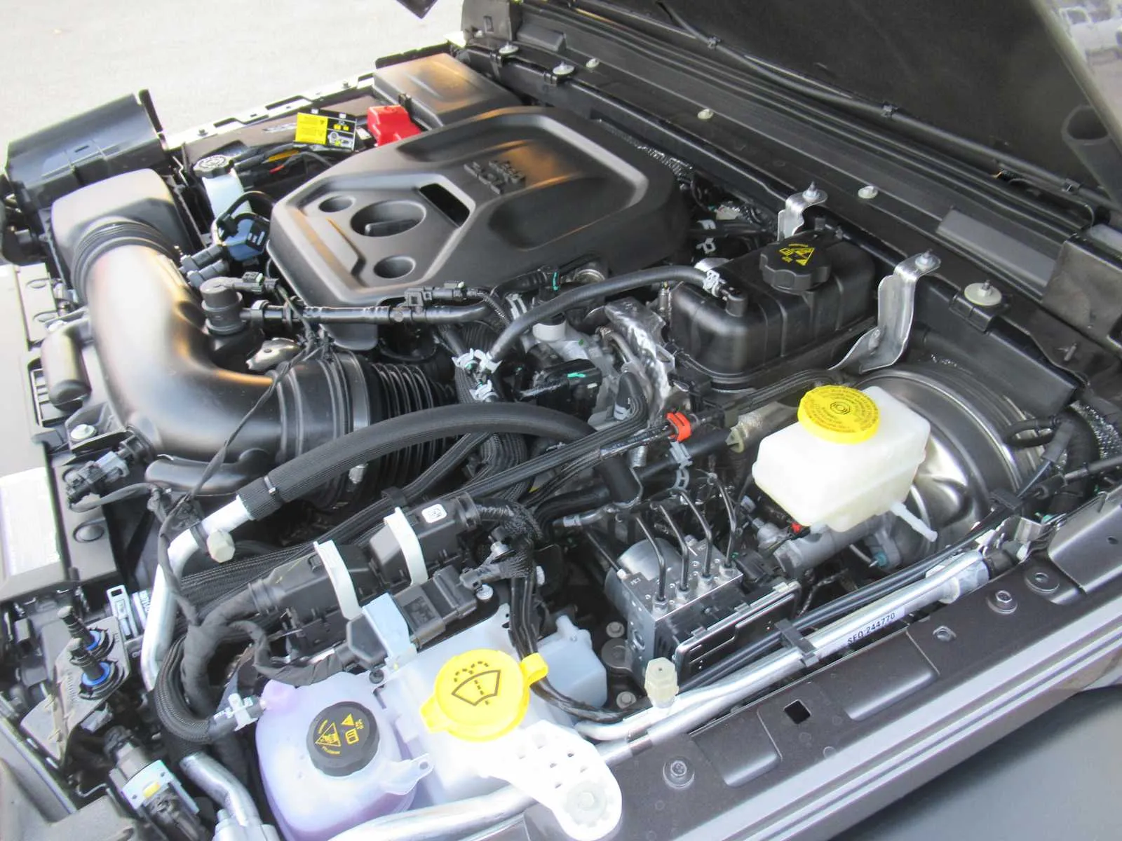 2026 Jeep Wrangler 4-Door Sport - Photo 13