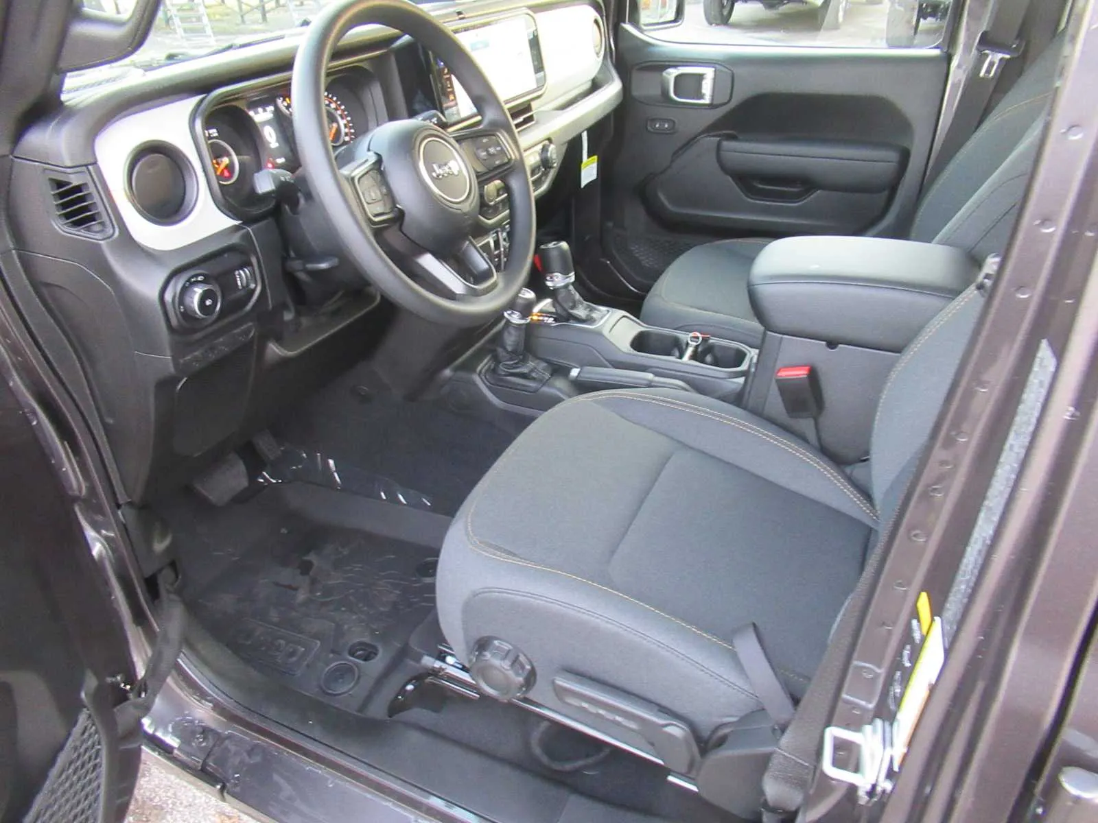 2026 Jeep Wrangler 4-Door Sport - Photo 20