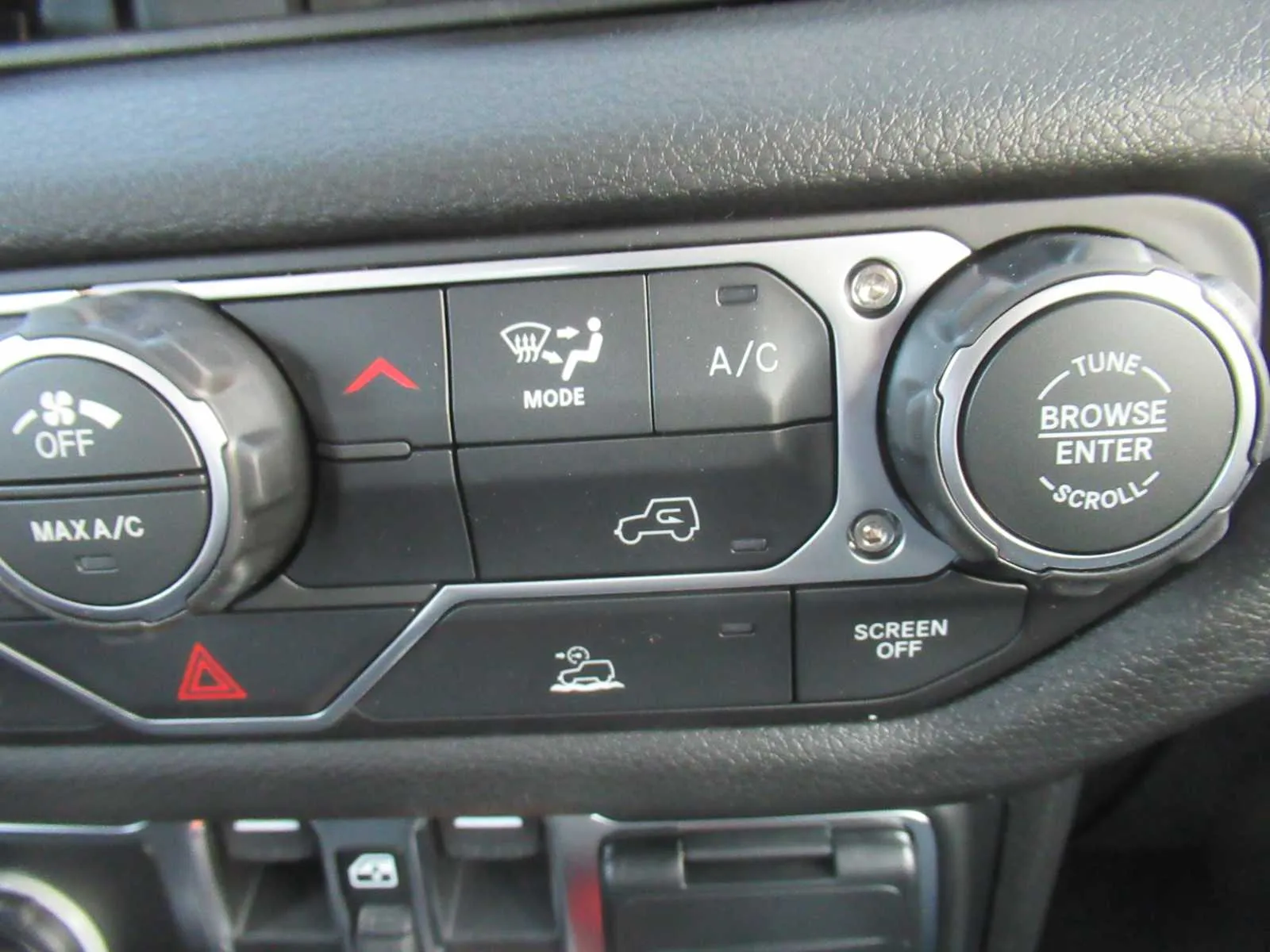 2026 Jeep Wrangler 4-Door Sport - Photo 35