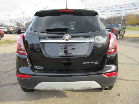 More photos of 2021 Buick Encore Preferred at Farris Motor Company - Jefferson City, TN