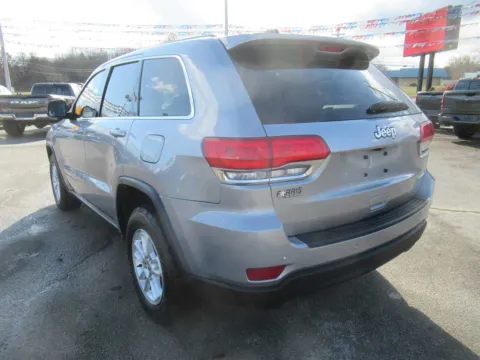 Another view of 2018 Jeep Grand Cherokee Laredo for sale in Jefferson City, TN at Farris Motor Company - Jefferson City