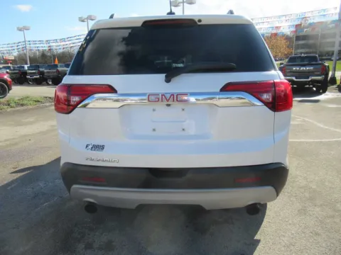 More photos of 2019 GMC Acadia SLT at Farris Motor Company - Jefferson City, TN