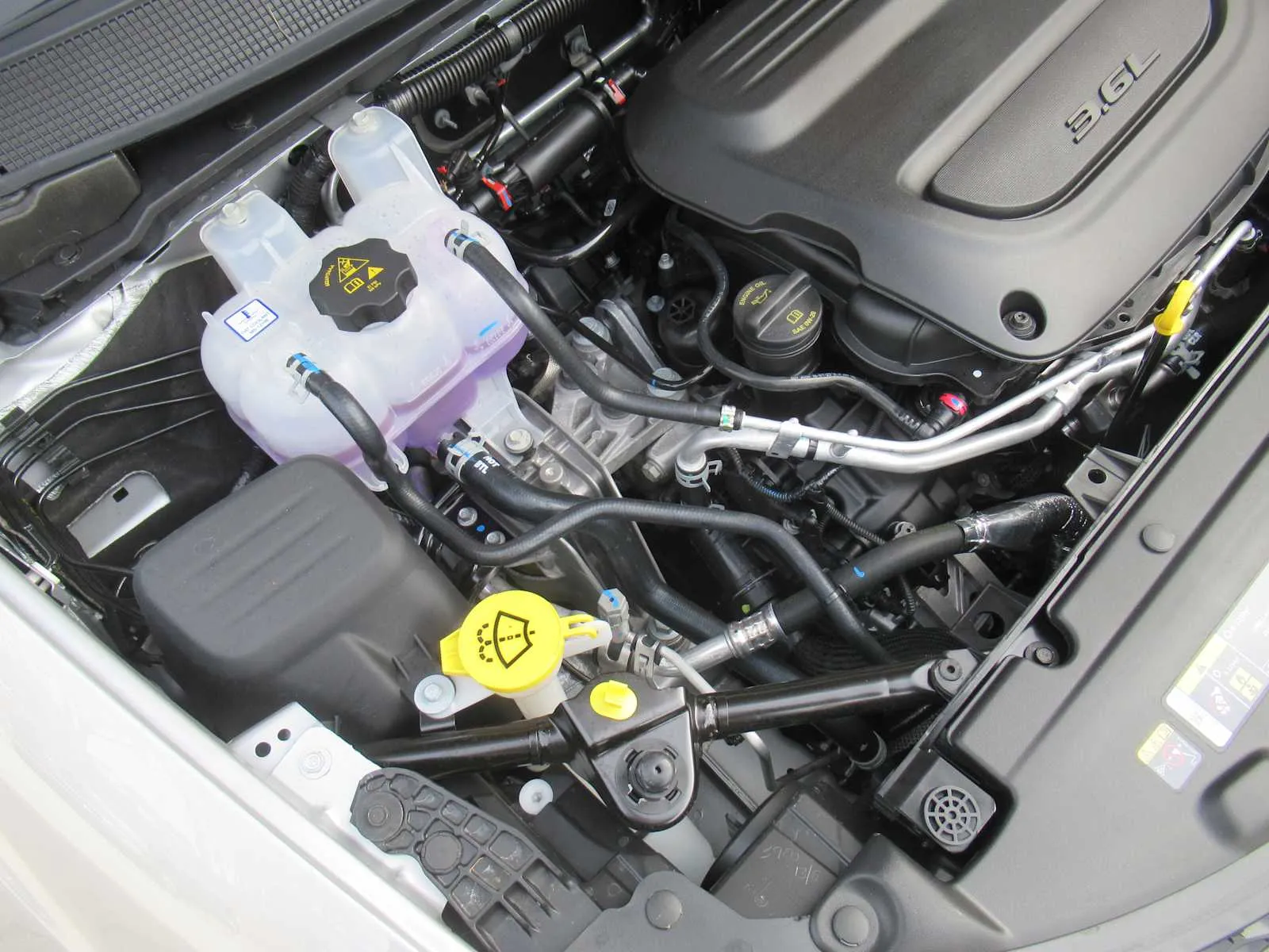 2026 Chrysler Voyager LX - Photo 41