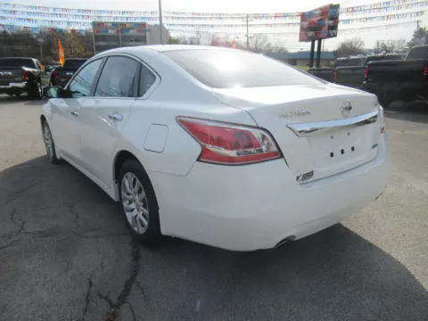 Another view of 2013 Nissan Altima 2.5 S for sale in Jefferson City, TN at Farris Motor Company - Jefferson City