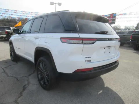 Another view of 2025 Jeep Grand Cherokee Limited for sale in Jefferson City, TN at Farris Motor Company - Jefferson City
