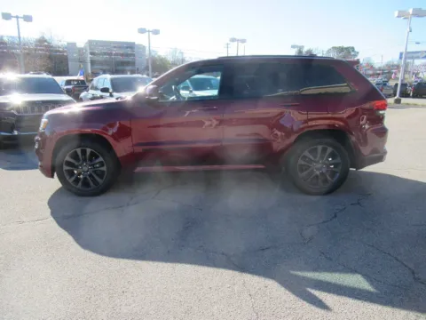 Photos of 2018 Jeep Grand Cherokee High Altitude for sale in Jefferson City, TN at Farris Motor Company - Jefferson City