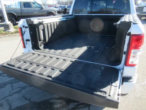 More photos of 2020 Ram 1500 Big Horn at Farris Motor Company - Jefferson City, TN