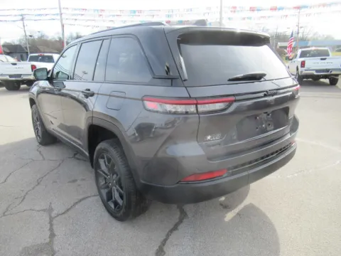 Another view of 2025 Jeep Grand Cherokee Limited for sale in Jefferson City, TN at Farris Motor Company - Jefferson City