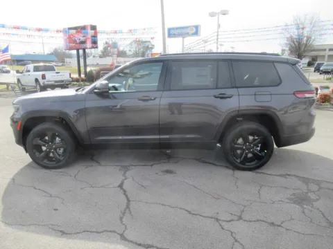 Photos of 2025 Jeep Grand Cherokee L Limited for sale in Jefferson City, TN at Farris Motor Company - Jefferson City