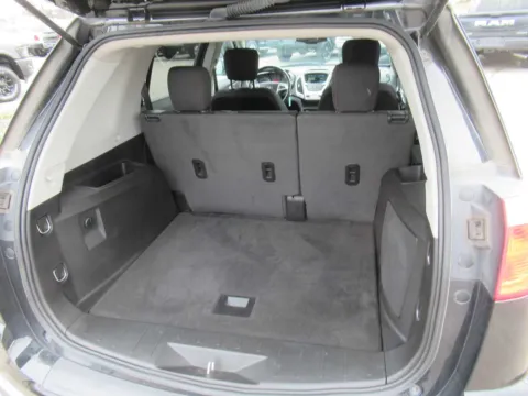 More photos of 2017 GMC Terrain SLE at Farris Motor Company - Jefferson City, TN