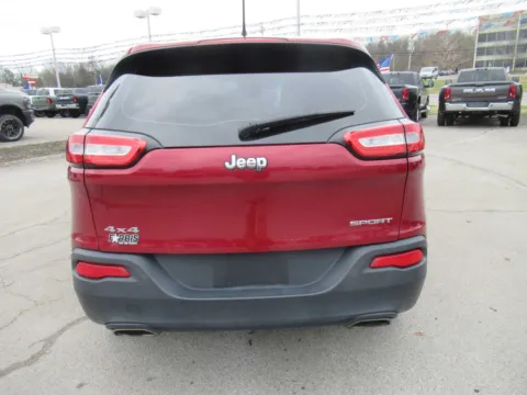 More photos of 2017 Jeep Cherokee Sport at Farris Motor Company - Jefferson City, TN