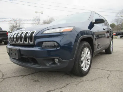 Blue 2018 Jeep Cherokee Latitude Plus for sale in Jefferson City, TN