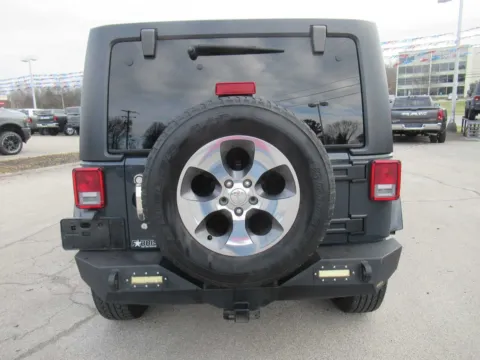 More photos of 2018 Jeep Wrangler Unlimited Sahara at Farris Motor Company - Jefferson City, TN