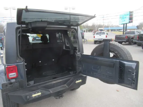 More photos of 2018 Jeep Wrangler Unlimited Sahara at Farris Motor Company - Jefferson City, TN