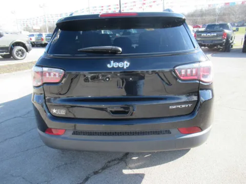 More photos of 2018 Jeep Compass Sport at Farris Motor Company - Jefferson City, TN