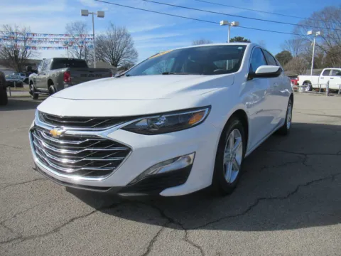 White 2024 Chevrolet Malibu LT for sale in Jefferson City, TN