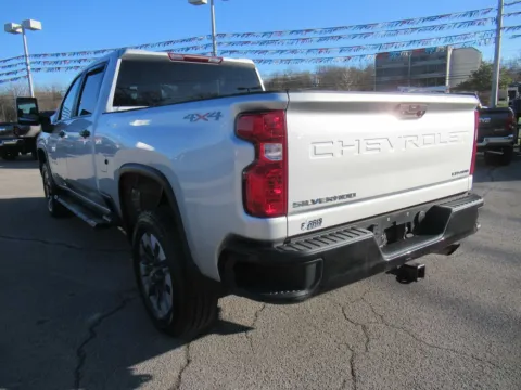Another view of 2022 Chevrolet Silverado 2500HD Custom for sale in Jefferson City, TN at Farris Motor Company - Jefferson City