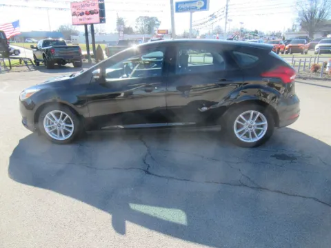 Photos of 2017 Ford Focus SE for sale in Jefferson City, TN at Farris Motor Company - Jefferson City