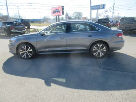 Photos of 2021 Volkswagen Passat 2.0T SE for sale in Jefferson City, TN at Farris Motor Company - Jefferson City