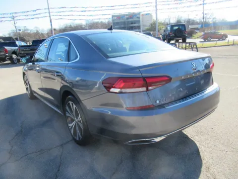 Another view of 2021 Volkswagen Passat 2.0T SE for sale in Jefferson City, TN at Farris Motor Company - Jefferson City