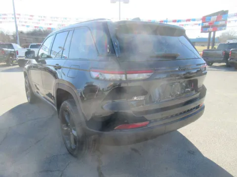 Another view of 2025 Jeep Grand Cherokee Limited for sale in Jefferson City, TN at Farris Motor Company - Jefferson City