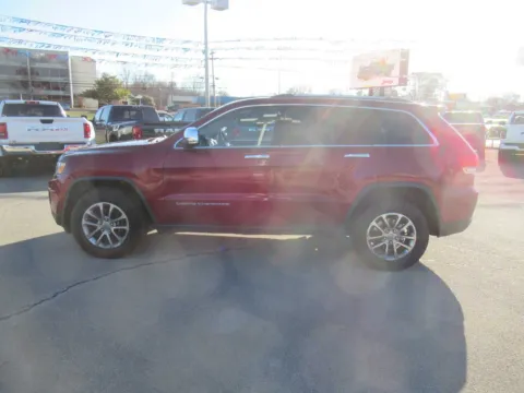 Photos of 2015 Jeep Grand Cherokee Limited for sale in Jefferson City, TN at Farris Motor Company - Jefferson City