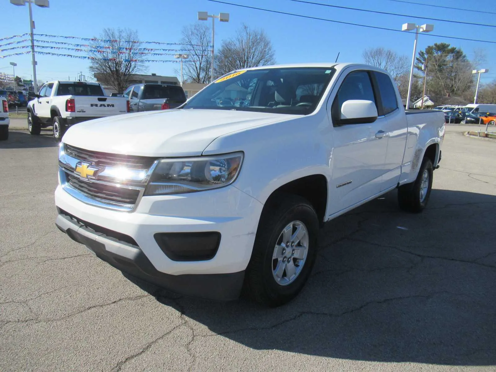 White 2016 Chevrolet Colorado 2WD WT for sale in Jefferson City, TN