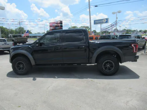 Photos of 2018 Ford F-150 Raptor for sale in Jefferson City, TN at Farris Motor Company - Jefferson City
