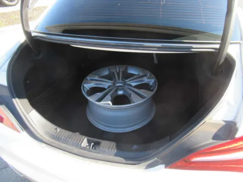 More photos of 2019 Mercedes-Benz CLA 250 at Farris Motor Company - Jefferson City, TN