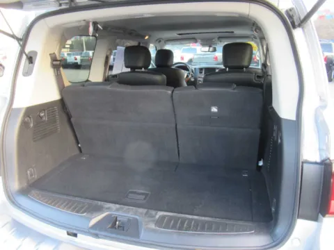 More photos of 2019 INFINITI QX80 LUXE at Farris Motor Company - Jefferson City, TN