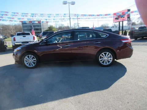 Photos of 2015 Toyota Avalon XLE Premium for sale in Jefferson City, TN at Farris Motor Company - Jefferson City