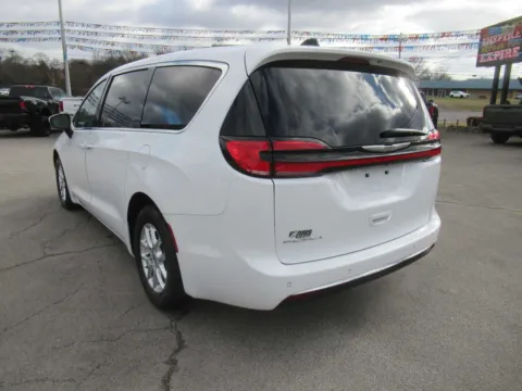 Another view of 2023 Chrysler Pacifica Touring L for sale in Jefferson City, TN at Farris Motor Company - Jefferson City