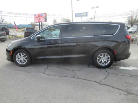 Photos of 2023 Chrysler Voyager LX for sale in Jefferson City, TN at Farris Motor Company - Jefferson City
