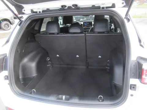 More photos of 2026 Jeep Compass Latitude Altitude at Farris Motor Company - Jefferson City, TN