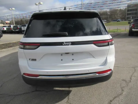 More photos of 2025 Jeep Grand Cherokee Limited at Farris Motor Company - Jefferson City, TN