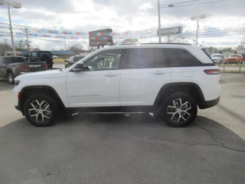 Photos of 2025 Jeep Grand Cherokee Limited for sale in Jefferson City, TN at Farris Motor Company - Jefferson City