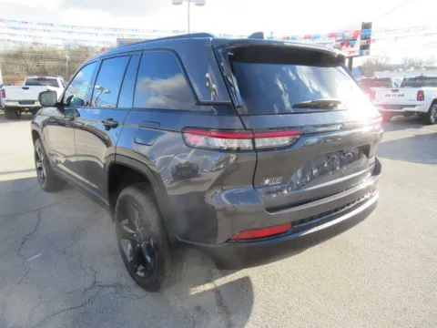 Another view of 2025 Jeep Grand Cherokee Limited for sale in Jefferson City, TN at Farris Motor Company - Jefferson City