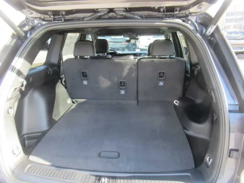 More photos of 2025 Jeep Grand Cherokee Limited at Farris Motor Company - Jefferson City, TN