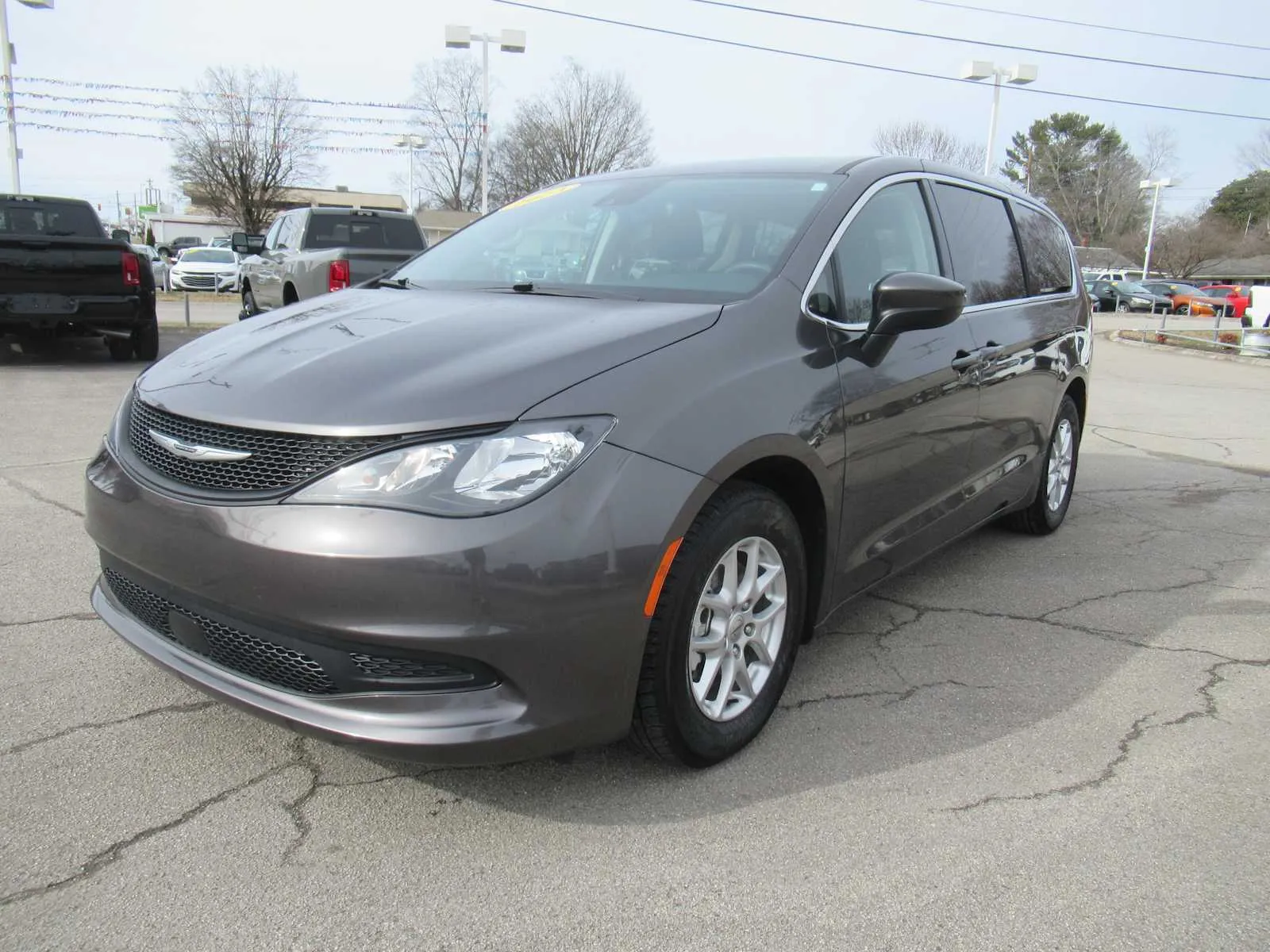 Gray 2023 Chrysler Voyager LX for sale in Jefferson City, TN