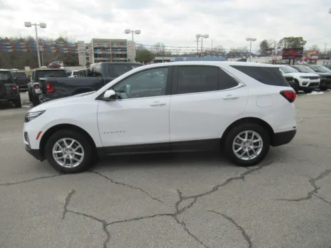 Photos of 2024 Chevrolet Equinox LT for sale in Jefferson City, TN at Farris Motor Company - Jefferson City