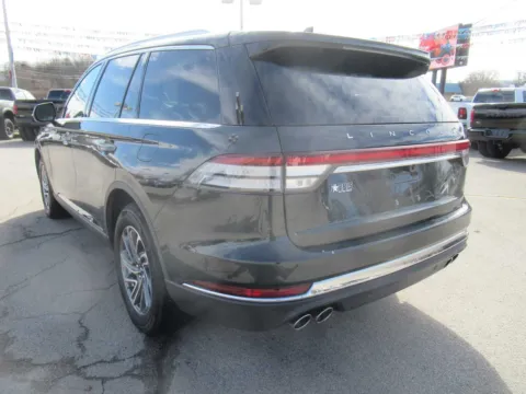 Another view of 2023 Lincoln Aviator Standard for sale in Jefferson City, TN at Farris Motor Company - Jefferson City