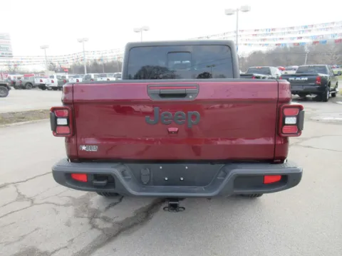 More photos of 2021 Jeep Gladiator Willys at Farris Motor Company - Jefferson City, TN