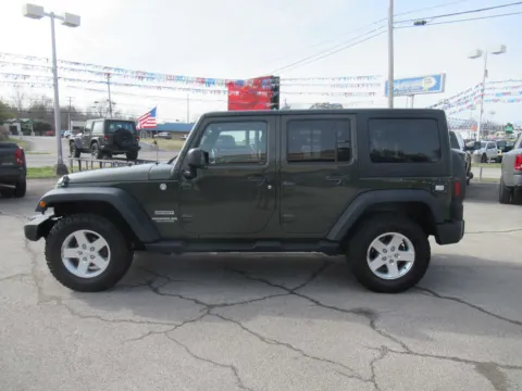 Photos of 2015 Jeep Wrangler Unlimited Sport for sale in Jefferson City, TN at Farris Motor Company - Jefferson City